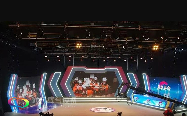 坐標廣東梅州！通用舞臺承接梅州廣播電視臺演播廳項目